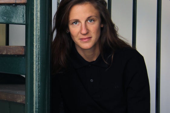 Der Preis des Landes Südtirol im Rahmen des Österreichischen Grafikwettbewerbs 2023 geht an die Südtiroler Künstlerin Judith Neunhäuserer. (Foto: Simon Neuhäuserer)