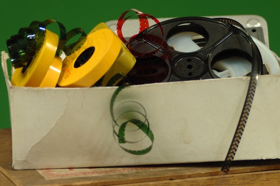 Wer alte Schmalfilme besitzt, ob im Format Normal-8 oder dem Folgeformat Super-8, der hat in der kommenden Woche die Möglichkeit, die Filme in Bozen abzuspielen. (Foto: LPA/Amt für AV-Medien)