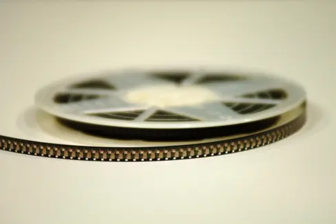 Das Amt für Film und Medien organisiert am 25. Oktober einen Sichtungstag für Schmalfilme. Interessierte sollten sich bis zum 24. Oktober dafür anmelden. (Foto: LPA/Amt für Film und Medien)