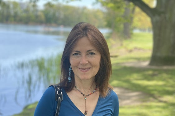 La responsabile del progetto Helga Huber: “ll successo del programma di formazione ‘Intensificare le abilità sociali’ è dovuto principalmente al coraggio e alla disponibilità dei partecipanti, ma anche alla buona collaborazione con i servizi coinvolti”. (Foto: USP/Centro di coordinamento Formazione continua)