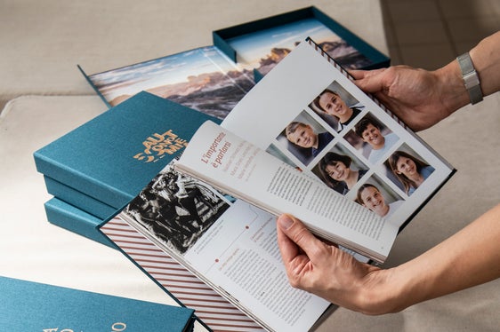 Die Festschrift 50 Jahre Zweites Autonomiestatut beleuchtet die Autonomie in ihren verschiedenen Facetten. (Foto: LPA/Ivo Corrà)