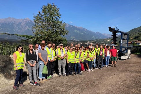 Visita al centro di compostaggio Trauttmansdorf per i partecipanti al secondo incontro transnazionale nell'ambito del progetto CORE (Foto: ASP/APPA)