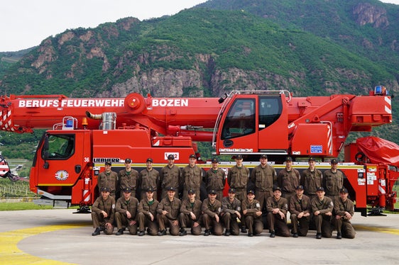 Ausbildungskus Berufsfeuerwehr vom 30. August 2021 bis zum 13. Mai 2022 (Foto: Berufsfeuerwehr Bozen)