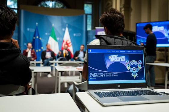 Game Ground, anche in questa edizione, sarà un condensato di tornei, postazioni giocabili, retrogaming, workshop, panel e incontri con creator, streamer e professionisti del settore, che racconteranno il videogioco non solo come intrattenimento, ma anche come linguaggio culturale, creativo e sociale. (Foto: USP/Fabio Brucculeri)