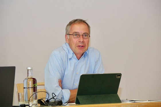 Für gelebte Demokratie und politische Bildung hat Referent Michael Wehner aus Freiburg plädiert. (Foto: LPA/Astrid Crepaz)