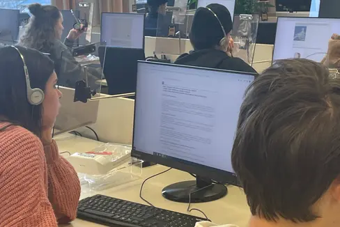 Die Olympiade für Italienisch als Zweitsprache hat in der vergangenen Woche begonnen. Von den mehr als 1000 teilnehmenden Schülerinnen und Schüler haben sich 50 für das Finale qualifiziert. (Foto: LPA/Cristina Corbetta)