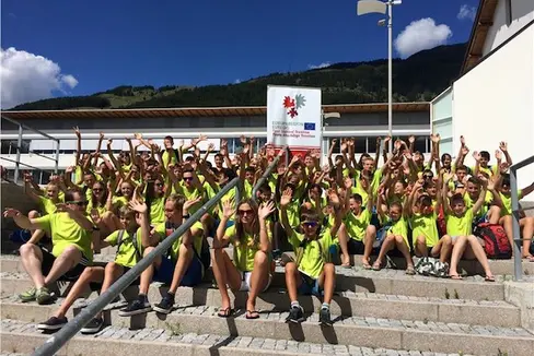 L'Euregio Sport Camp è un'ottima iniziativa per promuovere lo sport transfrontaliero e la cooperazione tra i nostri territori, ha dichiarato l'assessore allo Sport della Provincia autonoma di Bolzano. Peter Brunner. Nella foto i partecipanti ad una delle passate edizioni. (Foto: Euregio)