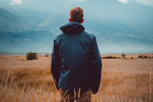 Al Premio Arge Alp 2025 possono partecipare realtà presenti in aree prevalentemente rurali, che favoriscono l’imprenditorialità giovanile nei territori periferici. (Foto: Unsplash/utilizzabile solo per la pubblicazione di questo comunicato)