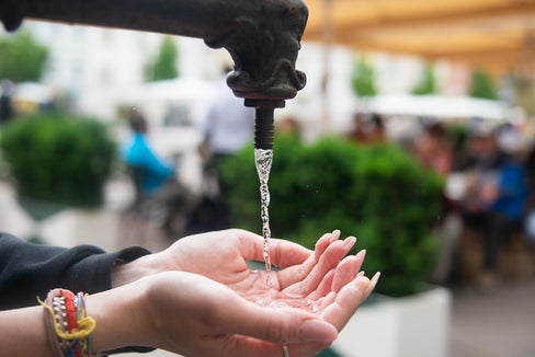 Der Arge Alp Preis 2024 wird vom Kanton Tessin (der den turnusmäßigen Vorsitz der Arge Alp innehat) organisiert und ist dem Wasser und den Initiativen zur Sensibilisierung für einen nachhaltigen und verantwortungsvollen Umgang mit Wasser gewidmet. (Foto: LPA/Claudia Corrent)