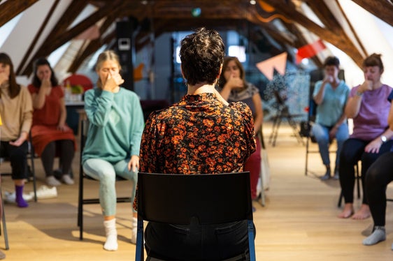 Der Verein Weigh Station hat seinen Sitz im Bozner Waaghaus und trägt dazu bei, Südtirol zu einem attraktiven Arbeits- und Lebensort für junge Kreative machen. (Foto: LPA)