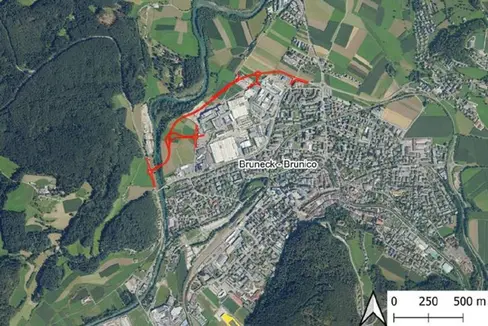 È stata approvata la modifica d’ufficio del Piano urbanistico del Comune di Brunico, necessaria per la realizzazione del nuovo anello nord di Brunico. (Foto: USP/Ufficio tecnico strade nord/est)