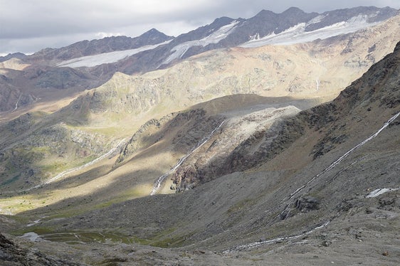 Nachher: Hinteres Martelltal im Jahr 2018, mit Zufallferner, Hohenferner, Ultenmarktferner, Schranferner (Foto: Agentur für Bevölkerungsschutz/Amt für Hydrologie und Stauanlagen/Ausstellung Goodbye Glaciers)