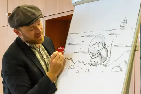 Autorenlesung im Herbst 2022 mit Torben Kuhlmann (Foto: LPA/Amt für Bibliotheken und Lesen)