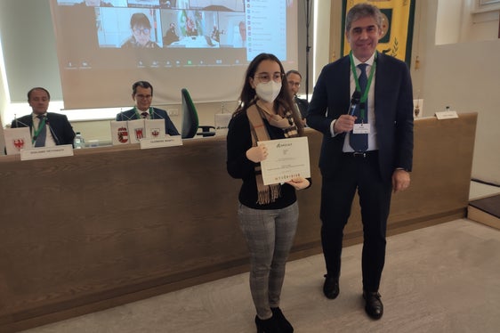 Il terzo posto, dotato di 5000 euro, è andato alla lombarda Ingrid Livraghi con Cicero Bag - Alla scoperta delle Alpi insieme. (Foto: Regione Lombardia)