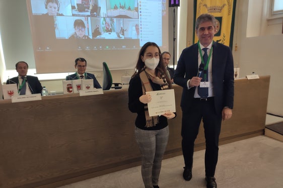 Il terzo posto, dotato di 5000 euro, è andato alla lombarda Ingrid Livraghi con Cicero Bag - Alla scoperta delle Alpi insieme. (Foto: Regione Lombardia)