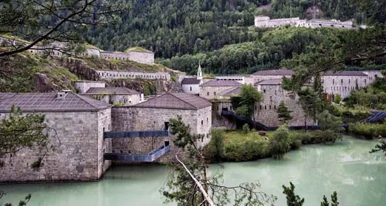 Tagung: „Das 20. Jahrhundert ausstellen“