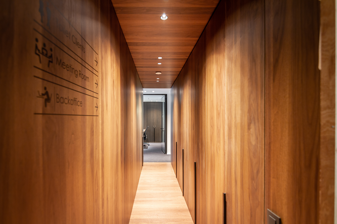 Mariakerke Calliauw - Shinnoki - veneered wall panels - wall panels - wall coverings