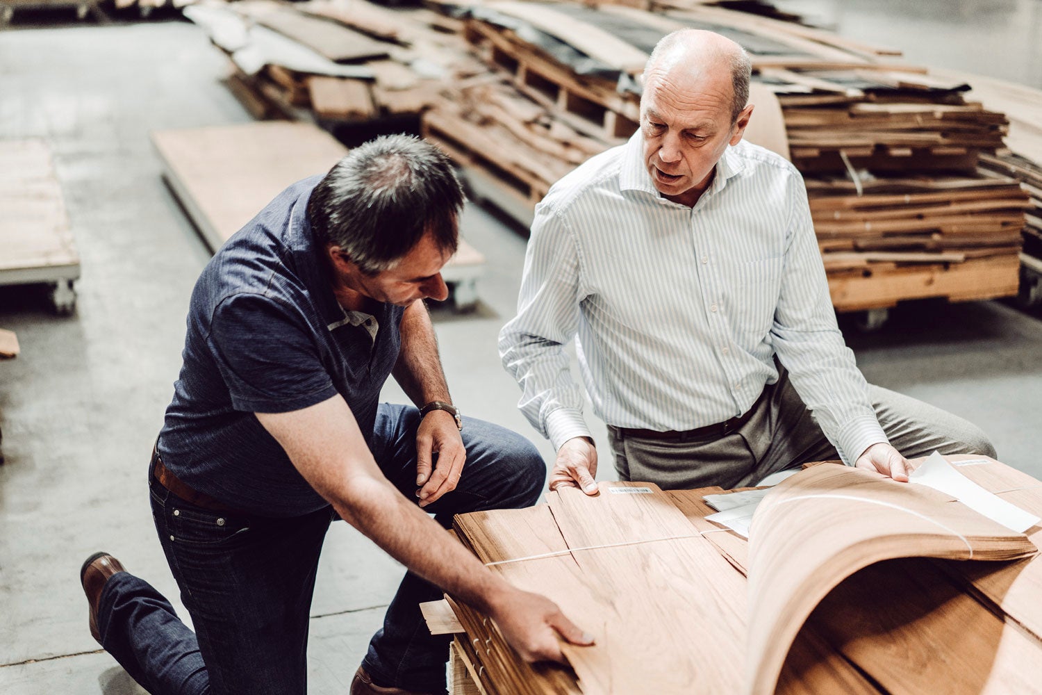 veneer production - Decospan production - floor production - Decospan - veneer