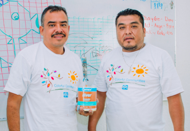 two PPG Colorful Communities volunteers in Monterrey, Mexico 