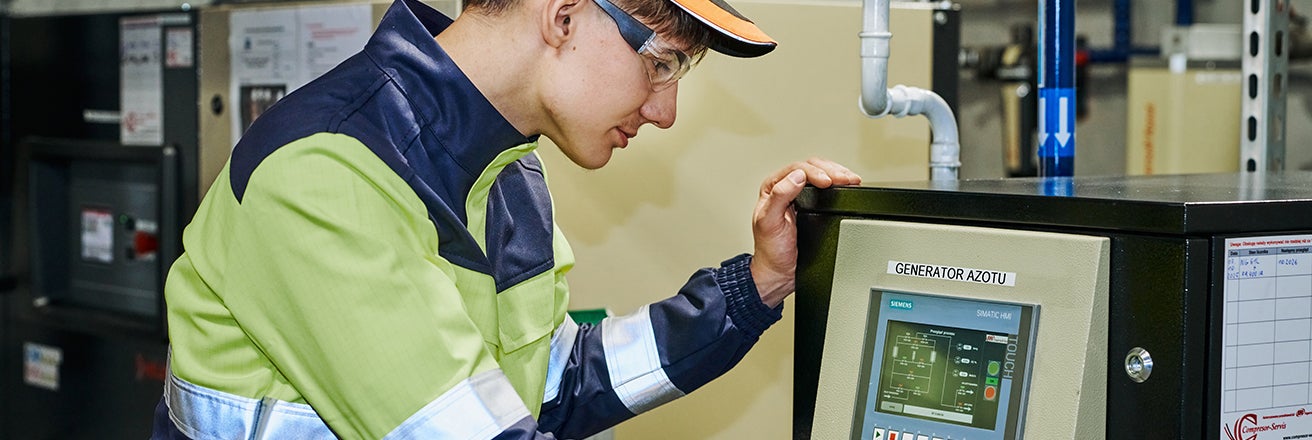 Water is a limited, shared resource. We reduce water use in all our facilities by conserving, innovating, and reusing. We evaluate our effects on the whole water basin, factoring in the local environmental, regulatory, and socioeconomic conditions of each site.