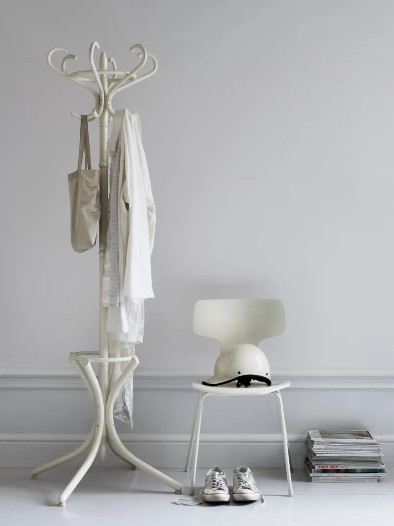 alcro ad.white