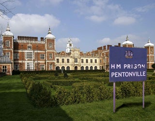 A long shot of Hatfield House.