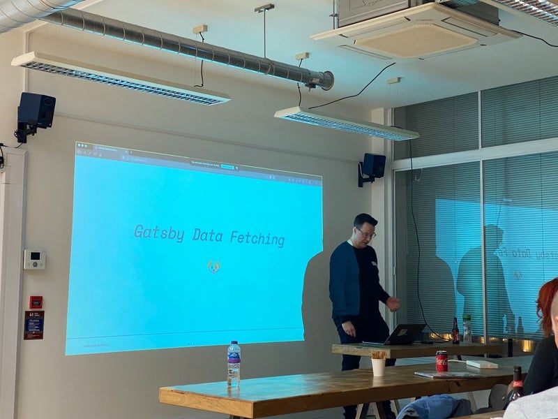 Scott Spence presenting at the MMT Tech Meet-up in January 2020 about Gatsby Data Fetching