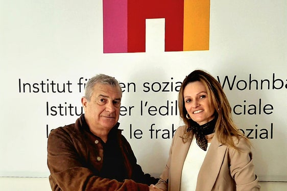 Präsidentin Francesca Tosolini und Direktor des Gesundheitsbezirks Bozen, Umberto Tait