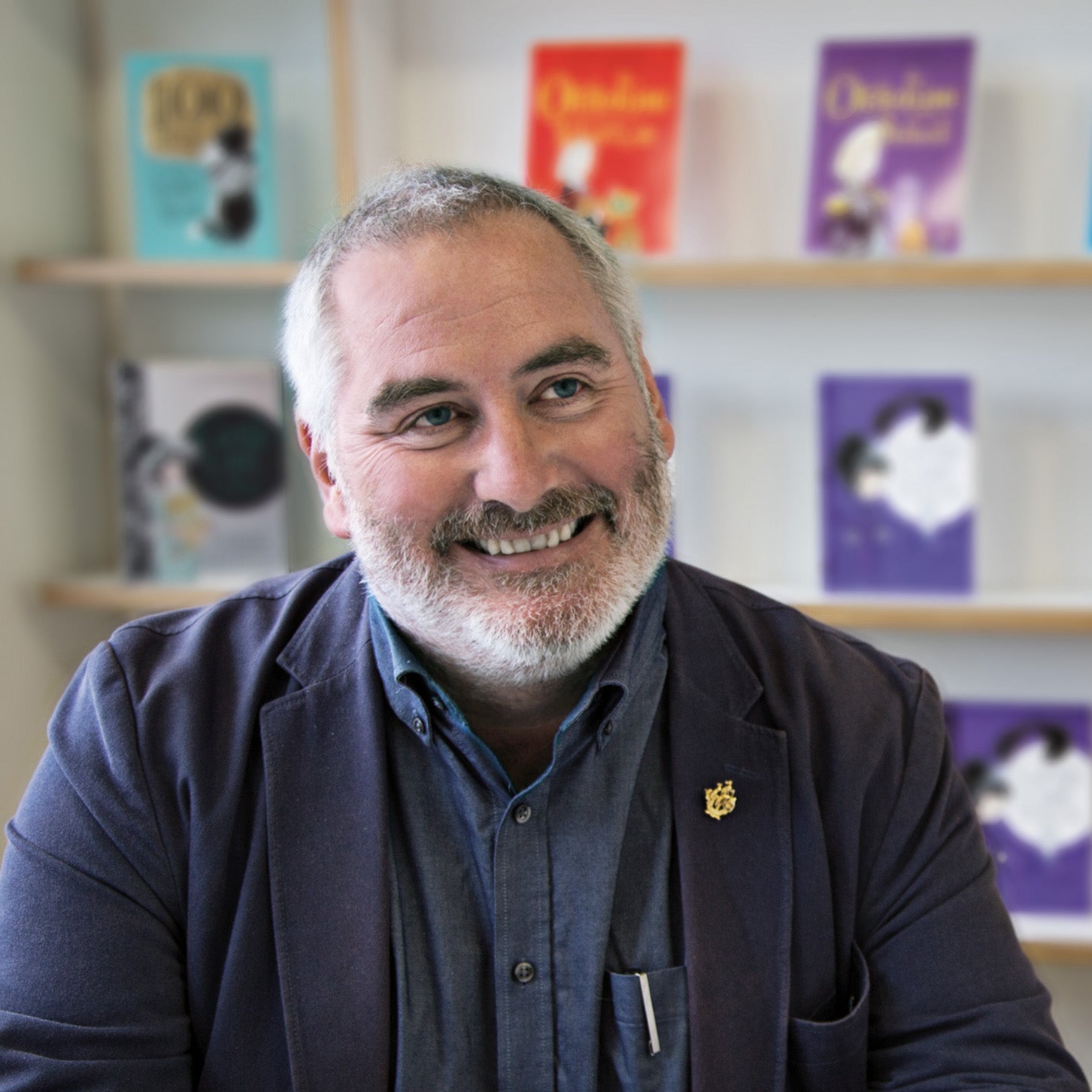 Photograph of Chris Riddell