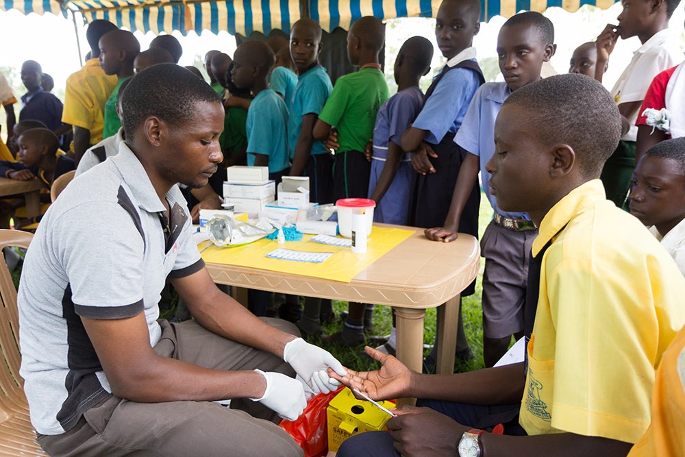 HIV blood test in Africa. Credit: Shutterstock.