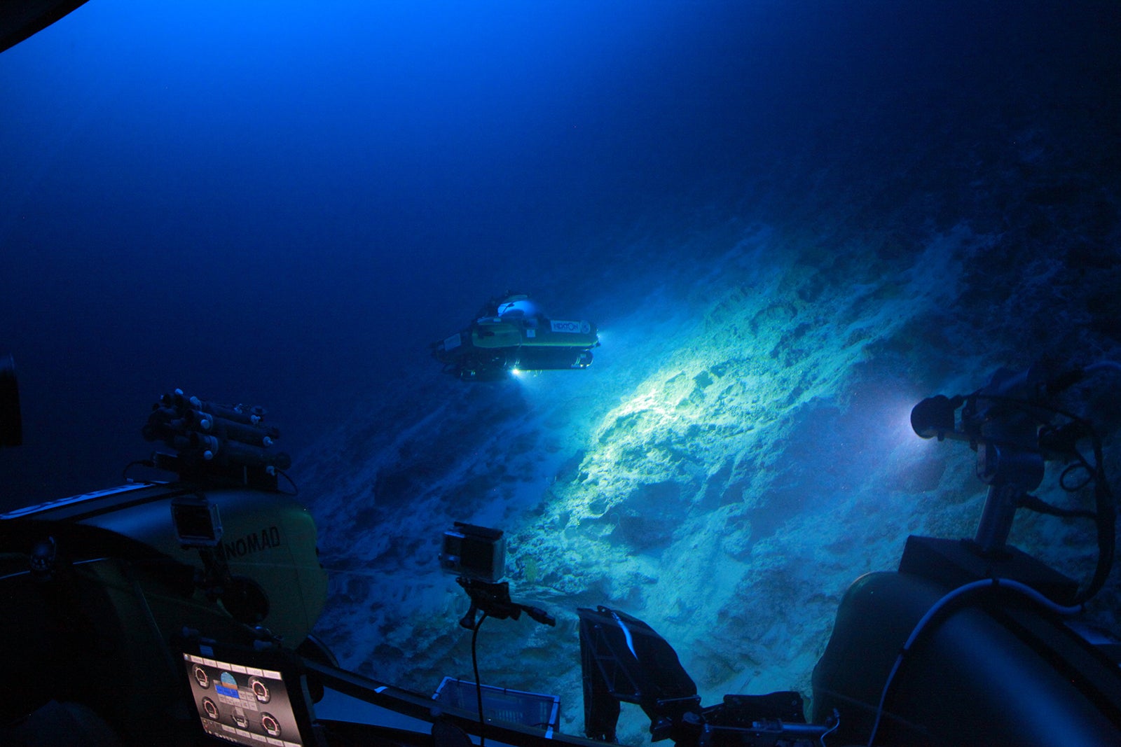 Submersible Nemo at 250m on Tiger Bank (Credit: Nekton)