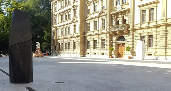 Neugestaltung Silvius-Magnago-Platz