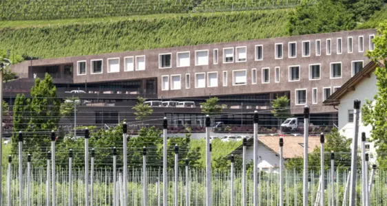 Pfatten: Laimburg Bau des Versuchszentrum