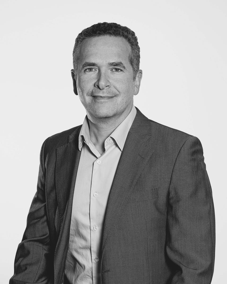 Simon Zinger, Group General Counsel, Dentsu Aegis Network