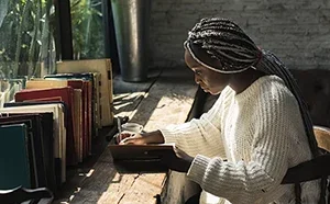 Short course card image to illustrate Introduction to creative writing