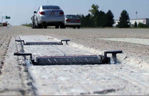 ENNIS-FLINT® by PPG Stimsonite Raised Pavement Markers