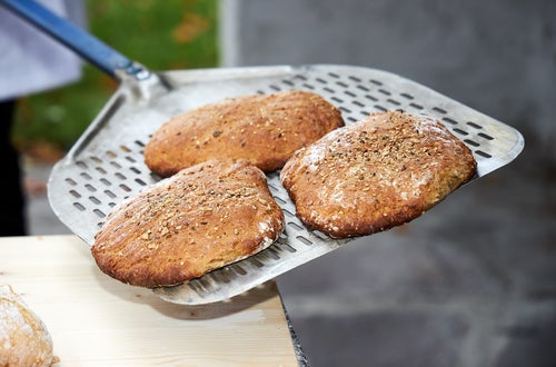 Schulladen Brotbacken Dietenheimer Breatl Schwarzbrot Schulladen Brotbacken Dietenheimer Breatl Schwarzbrot