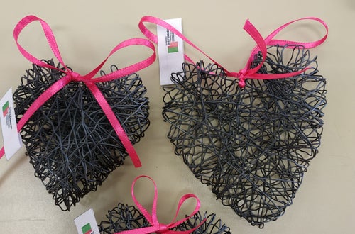 Herzen aus Draht selbst gemacht Herzen aus Draht selbst gemacht