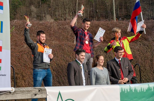 Maximilian Gutwenger hat den Wettbewerb beim Präzisionsschnitt gewonnen!
© Thomasch Michael
Maximilian Gutwenger hat den Wettbewerb beim Präzisionsschnitt gewonnen!
© Thomasch Michael