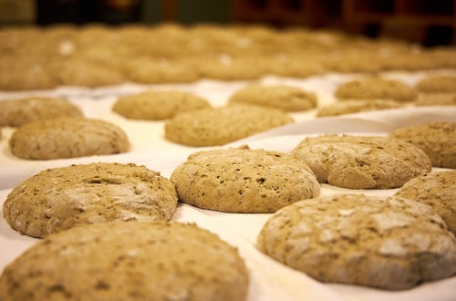 Schulladen Brotbacken Dietenheimer Breatl Schwarzbrot Schulladen Brotbacken Dietenheimer Breatl Schwarzbrot