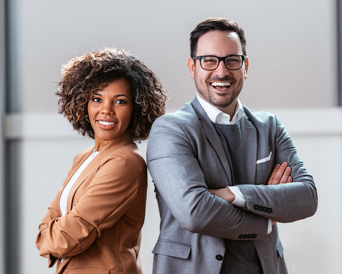 Man en vrouw naast elkaar