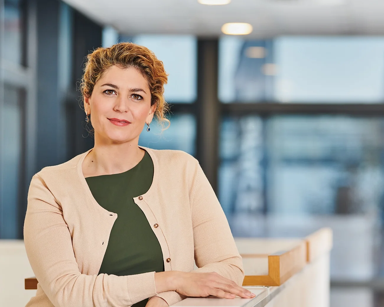 Zelfverzekerde vrouw