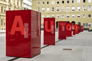 Ausstellung 50 Jahre Autonomie in Südtirol Ausstellung 50 Jahre Autonomie in Südtirol
