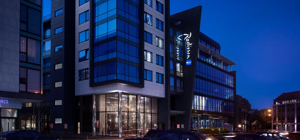 Radisson Blu Royal Hotel Dublin slide 1