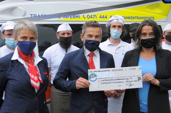 Scheckübergabe Scheckübergabe