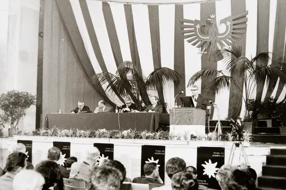 Silvius Magnago sön paladina tratan la 20ejima indunada provinziala dla SVP Maran