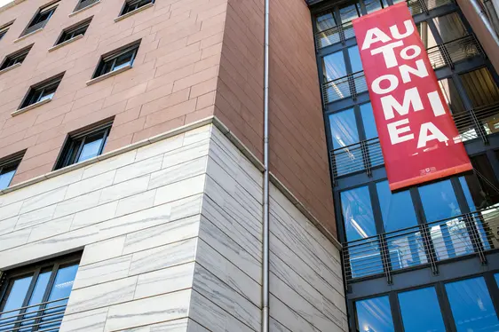 Nstalazion permanënta dl'autonomia