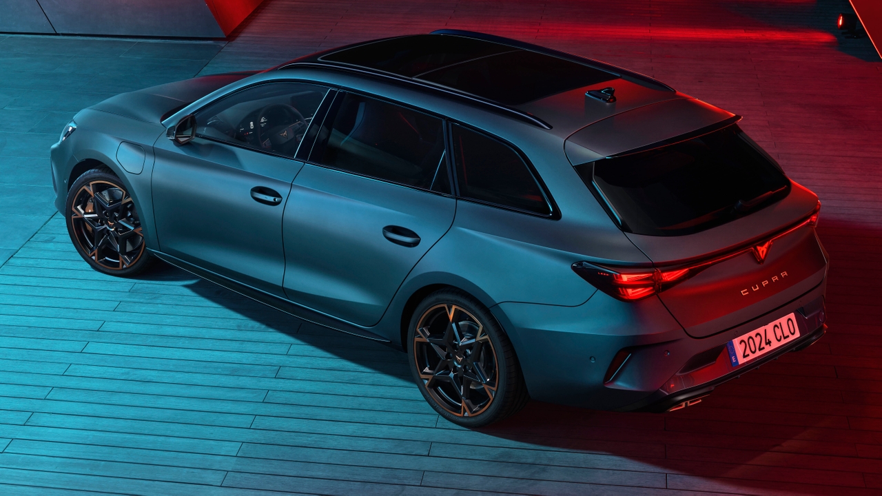 2024 Cupra Leon Sportstourer rear