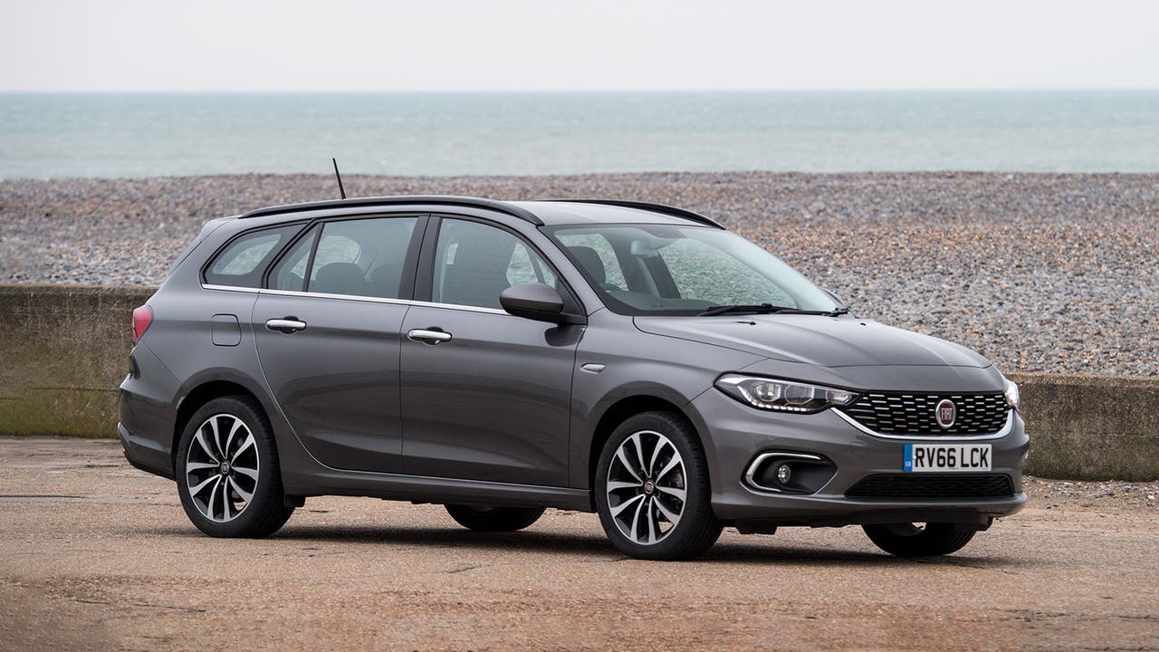 Fiat Tipo Station Wagon estate in grey