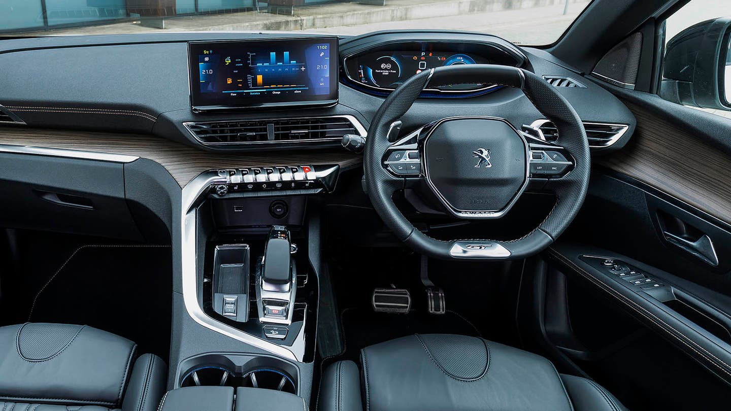 Peugeot 3008 review interior